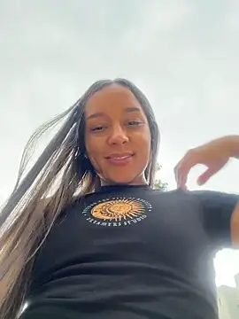 Show Webcam de Brunettecollins05