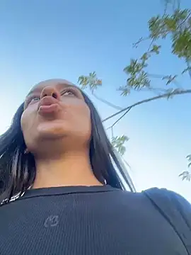 Brunettecollins05's Webcam Show