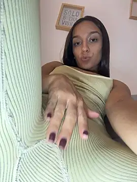 Вебкам-шоу Brunettecollins05