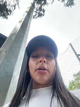 Brunettecollins05n Webbikameraesitys