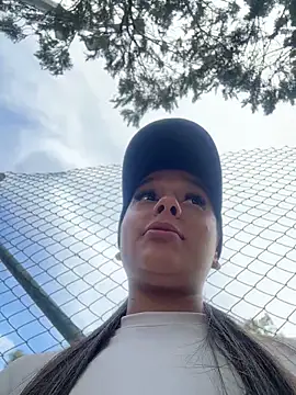 Brunettecollins05のウェブカメラショー