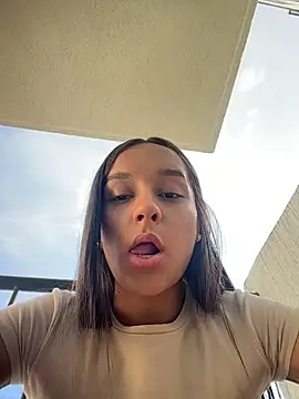 Brunettecollins05 webcam show