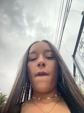 Brunettecollins05 webcam show