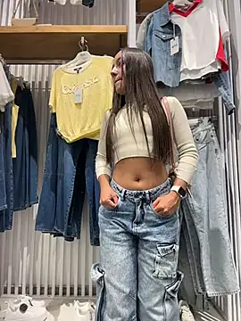 Brunettecollins05 webkamerás műsora