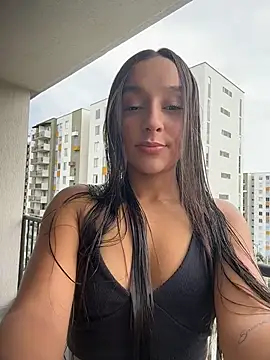 Brunettecollins05's Webcam Show