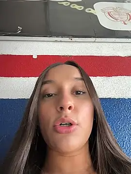 Brunettecollins05's Webcam Show