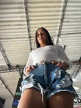 Brunettecollins05 webkamerás műsora