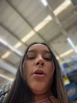 Brunettecollins05n Webbikameraesitys
