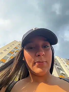 Show modela Brunettecollins05 na web-kameri