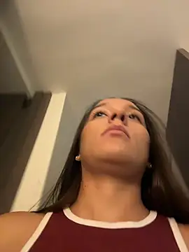 הופעת וובקאם של Brunettecollins05
