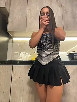 Brunettecollins05 Шоу с уебкамера