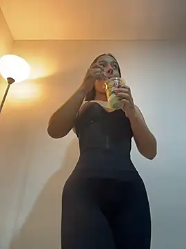 הופעת וובקאם של Brunettecollins05