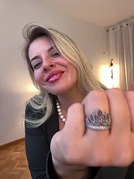 jordynjace's Webcam Show