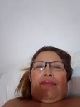 Cessi50's Live Chat Room