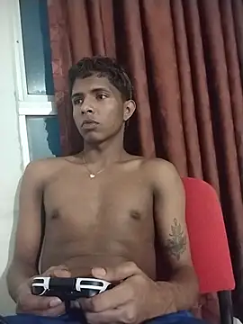 Show modela Mack_tom na web-kameri