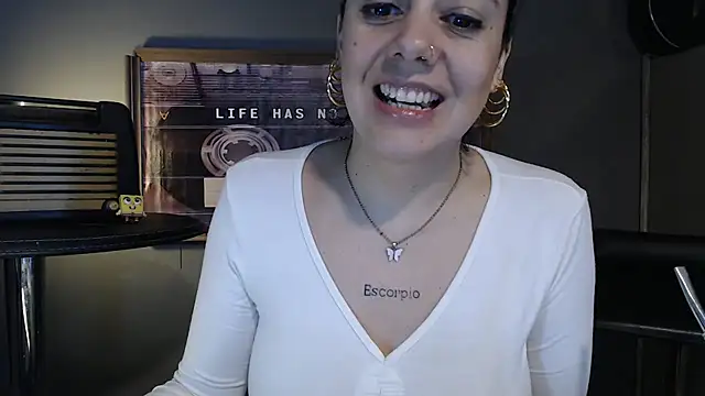 Mickytan Webbikameraesitys