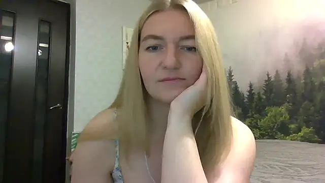 CandyOLimeX Chat XXX in diretta