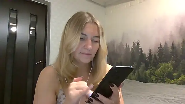 CandyOLimeX Chat XXX in diretta