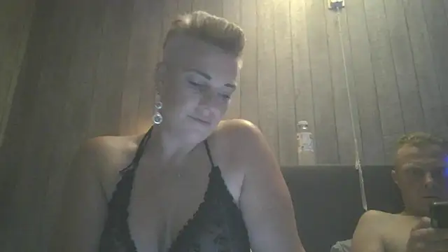 bicouple1992 Webcam Show