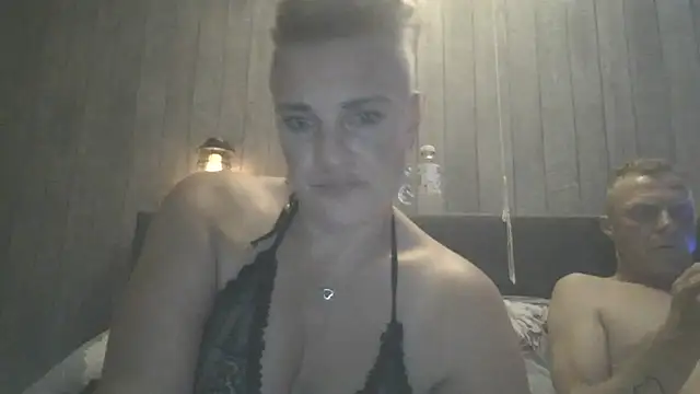bicouple1992 Webcam Show