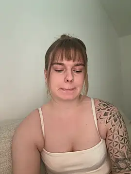 LisaFreierxx Webcam-Show