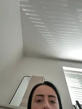ElliemaiX's Webcam Show