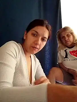 Show de Lusandra1837lusi na webcam