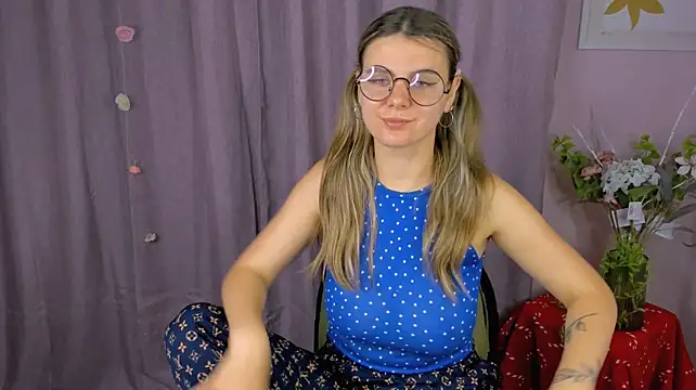 Zorianaa's Live XXX Chat