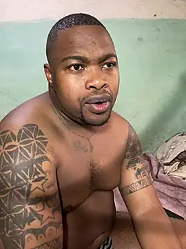 ChubbyBlackBoyza Webcamshow