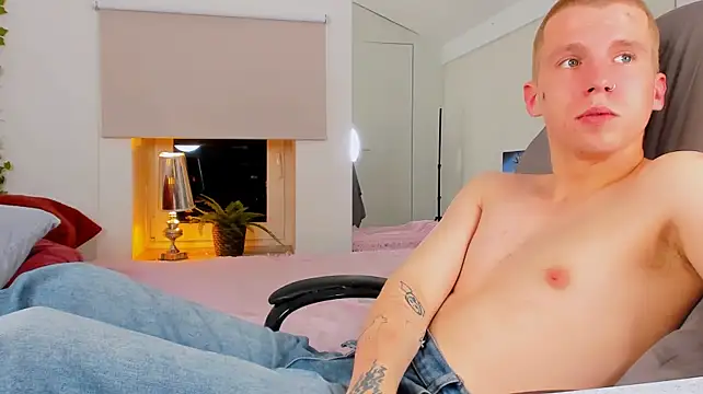 CutieKai_n Webbikameraesitys