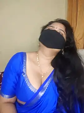 Sravvi499's Webcam Show