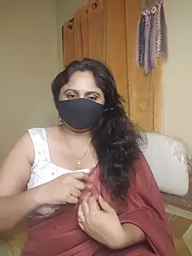 Sravvi499 – webcam-show