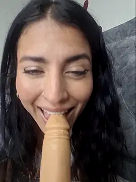 Show de GISELLA__ na webcam