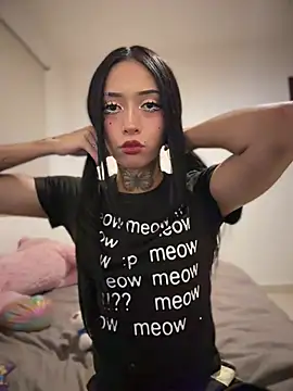 JIORYOvO's Webcam Show