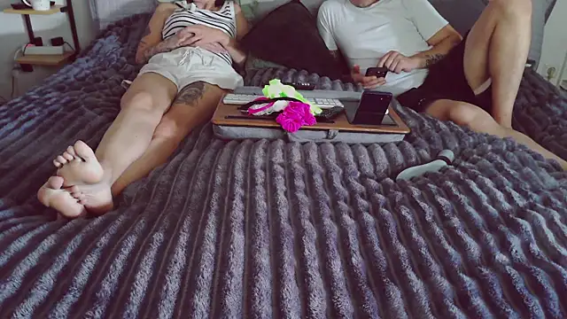 Czat XXX na żywo – TwoWildToHide