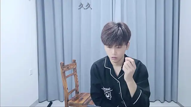 AsedfR-899 网络视讯表演