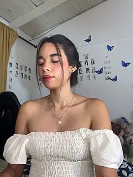 Chat XXX Live Milleradhara24