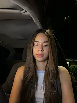 XXX chat uživo modela Milleradhara24