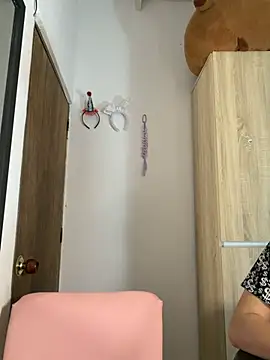 Milleradhara24 Show Webcam