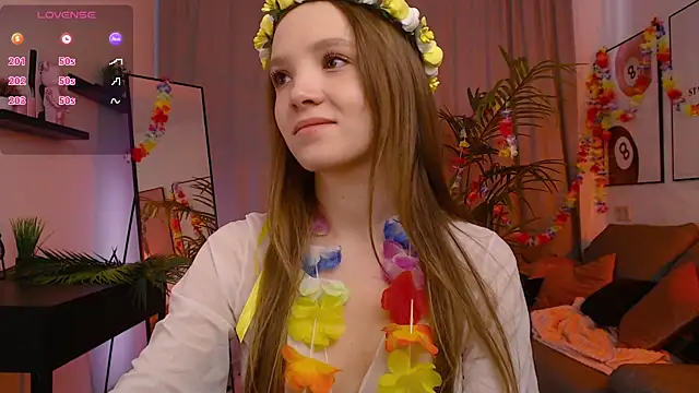 Adria_Arjona's Webcam Show