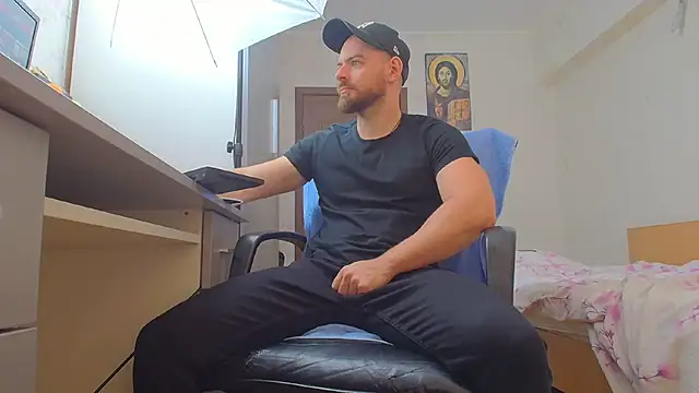 Ryanstone_ Show Webcam