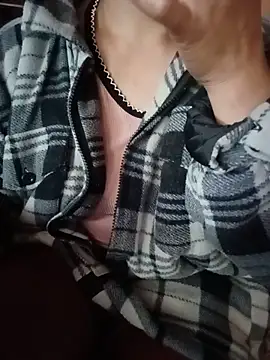 Sara_pusyy 在線直播表演