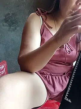 Sara_pusyy 网络视讯表演