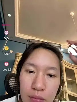 yanyan-688 Show Webcam