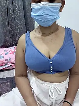Aarti909090n Webbikameraesitys