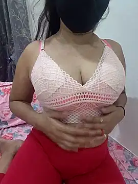 Aarti909090 Adlı Modelin Web Kamerası Şovu