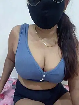 Aarti909090 Webcam Show
