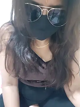 Aarti909090 webcam show