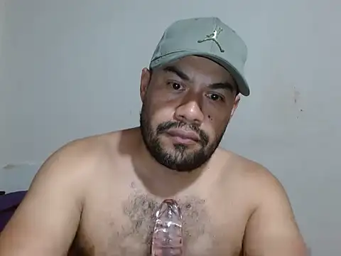 Ramses_36's Live XXX Chat