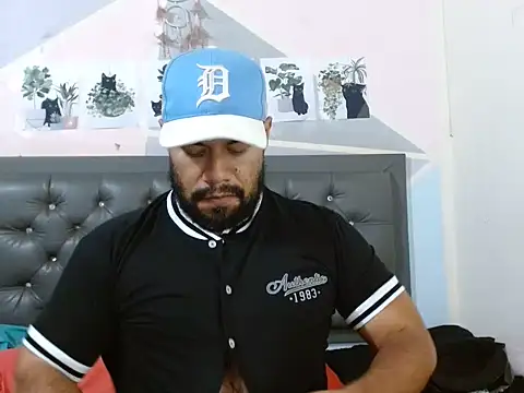Ramses_36 在線直播表演